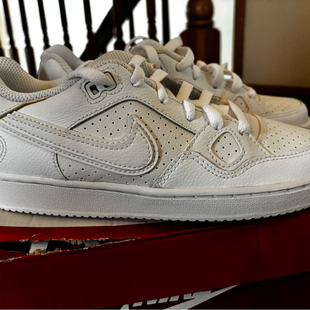 Nike Kids White Leather Sneakers son of Air Force